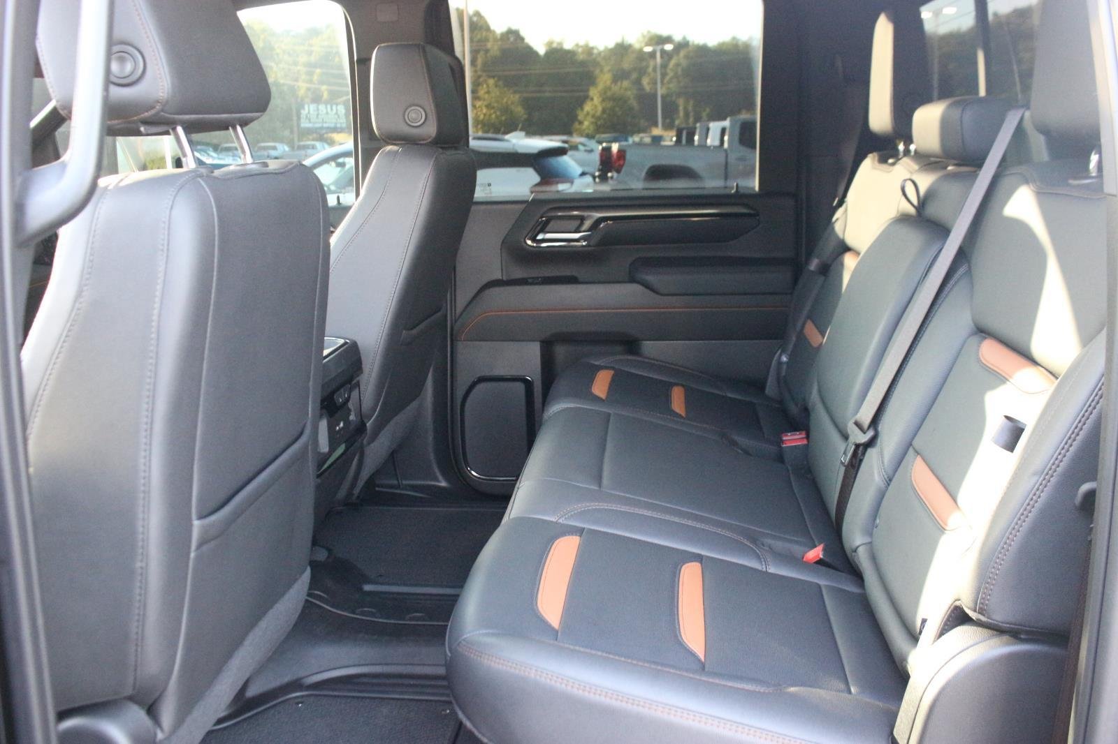 Used 2024 Onyx Black GMC AT4 image 35