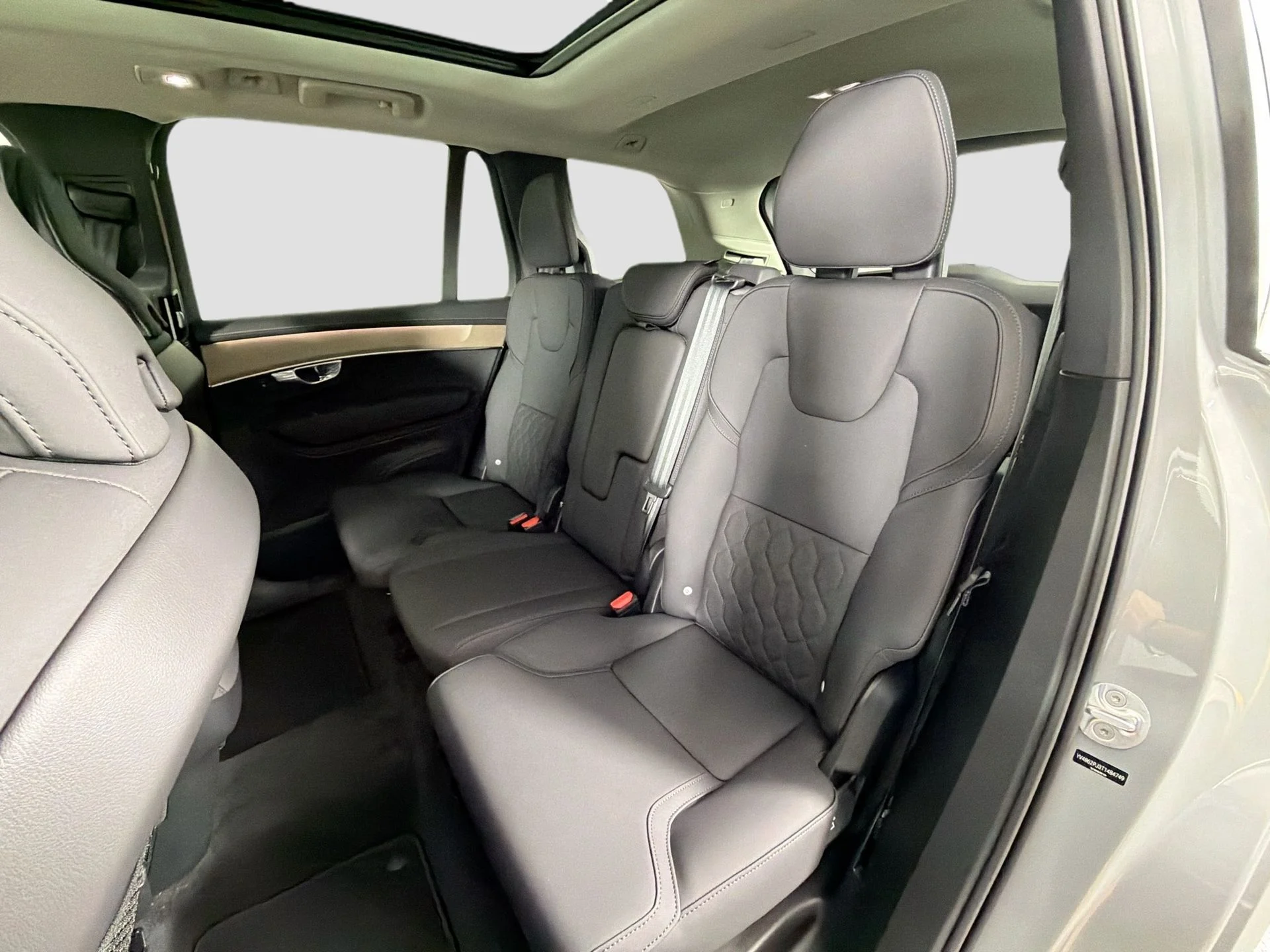 New 2026 Vapour Grey Volvo Core image 25