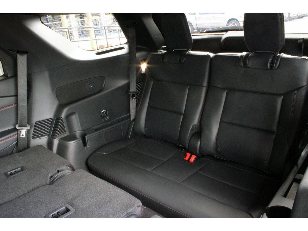 New 2026 Space White Metallic Ford ST-Line image 23