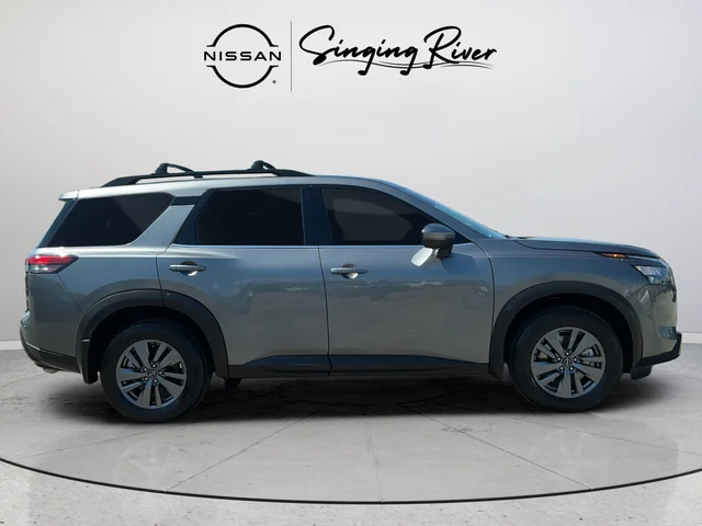 Used 2025 Gray Nissan SV image 8