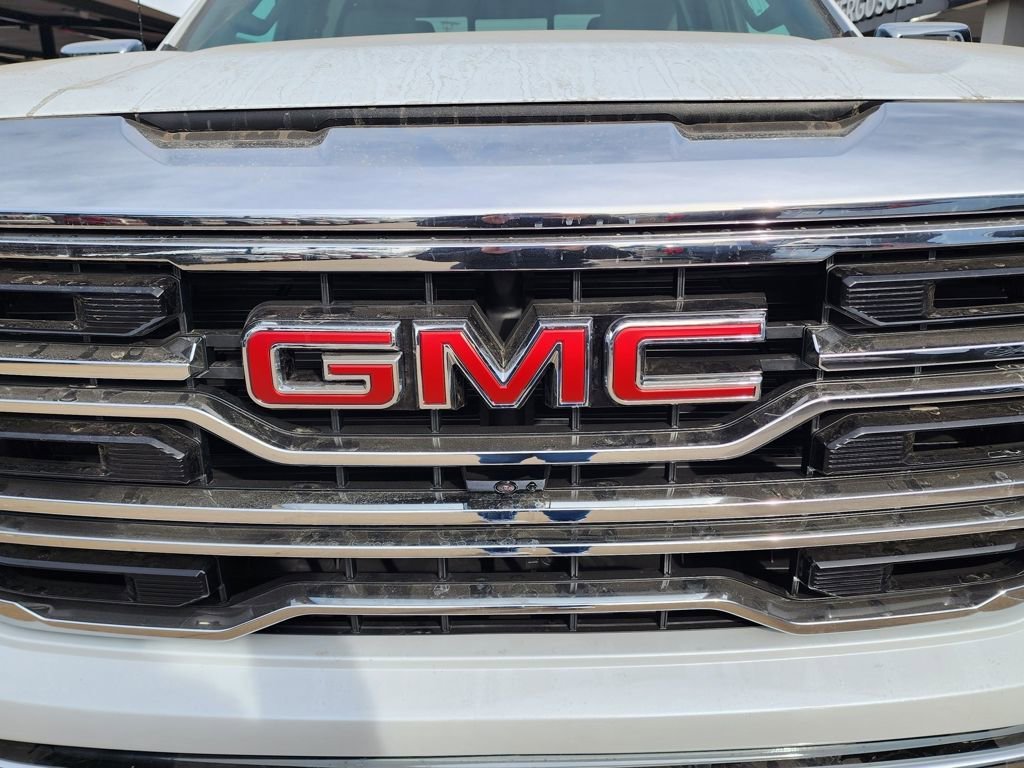 2026 GMC Sierra 1500 SLT - Photo 10