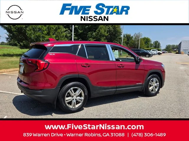 Used 2019 Red GMC SLE image 13