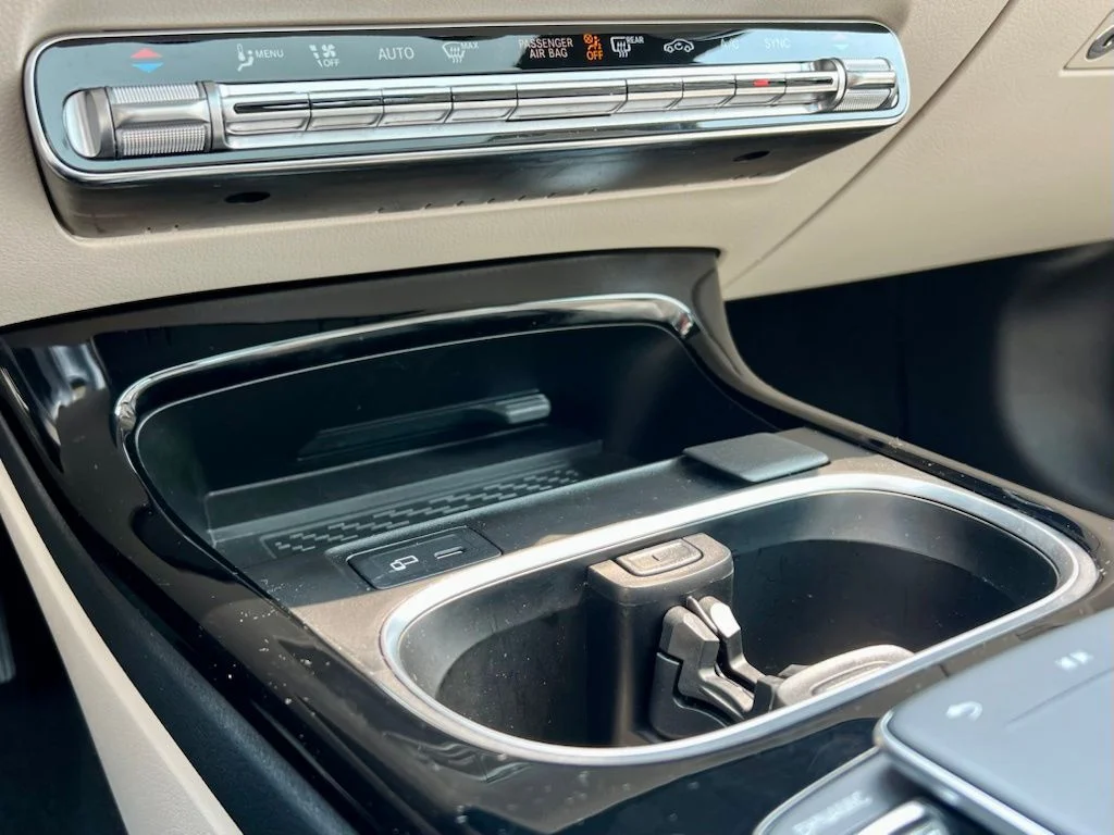 Certified Used 2023  Mercedes-Benz CLA 250 image 32