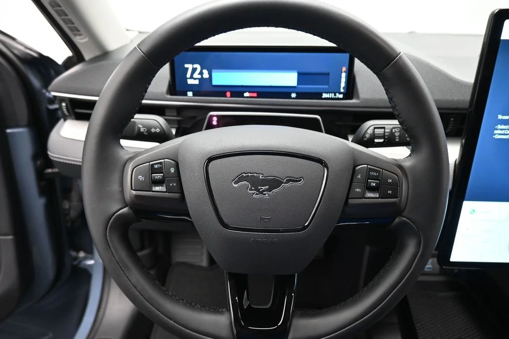 Certified Used 2023 Blue Ford Select image 14