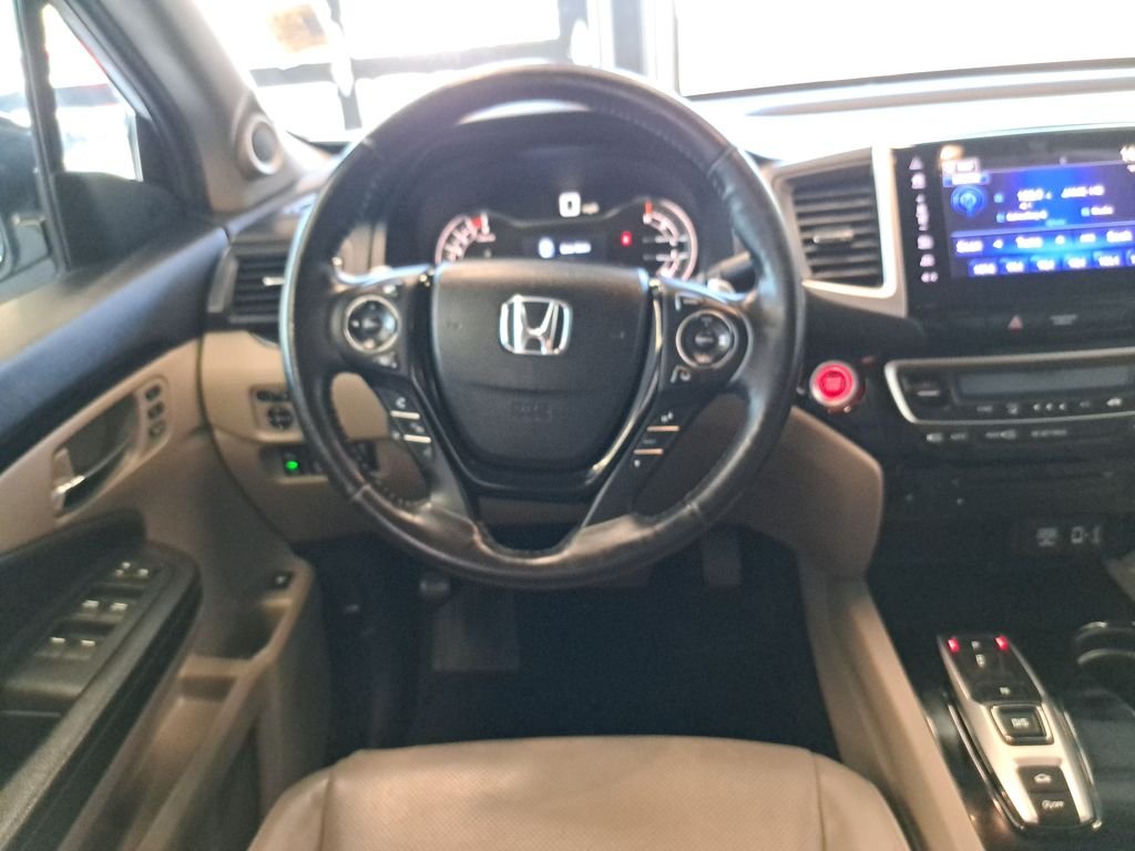 Used 2020 White Honda RTL-E image 15