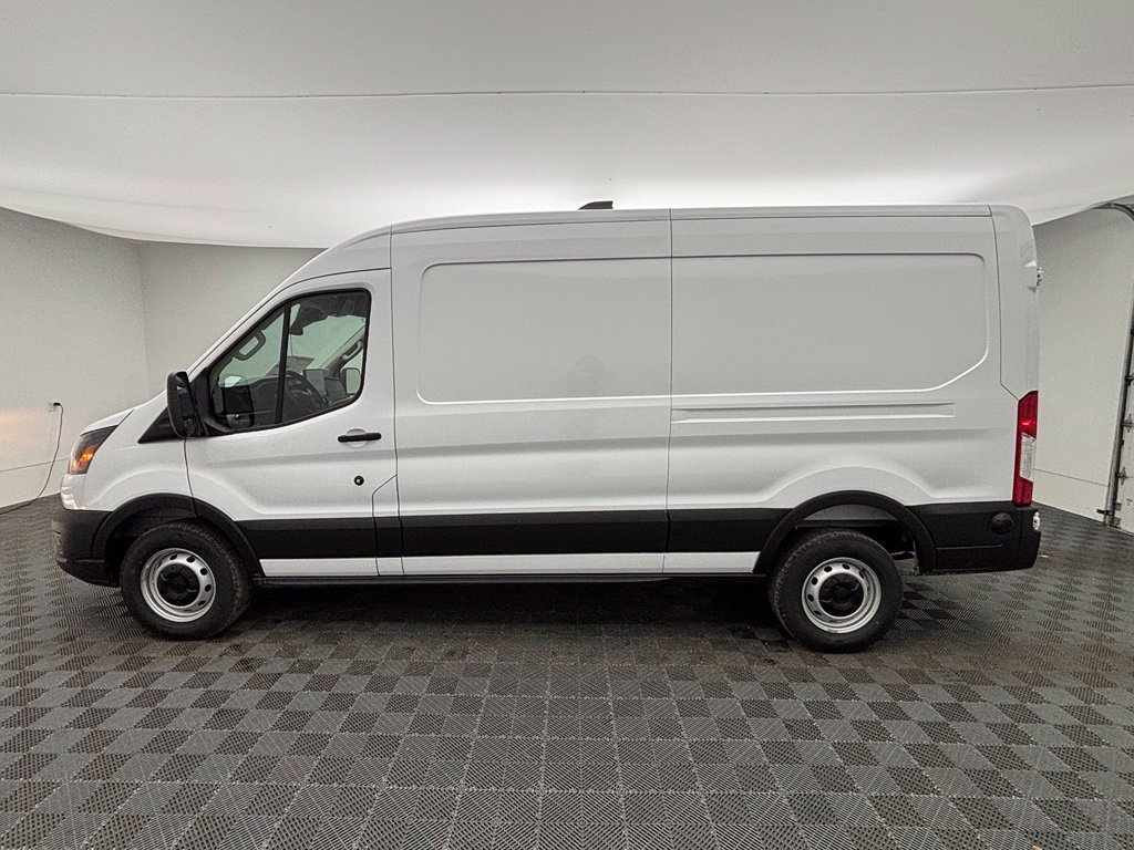 New 2027 White Ford Base image 13
