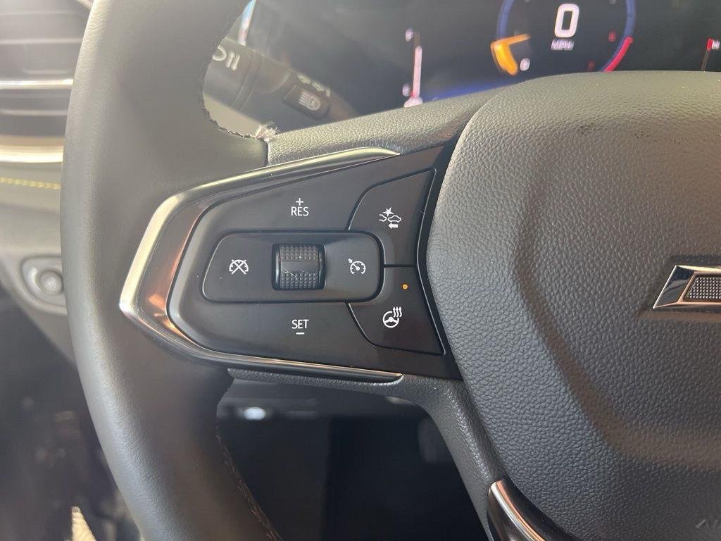 Used 2026 Mosaic Black Metallic Chevrolet ACTIV image 8