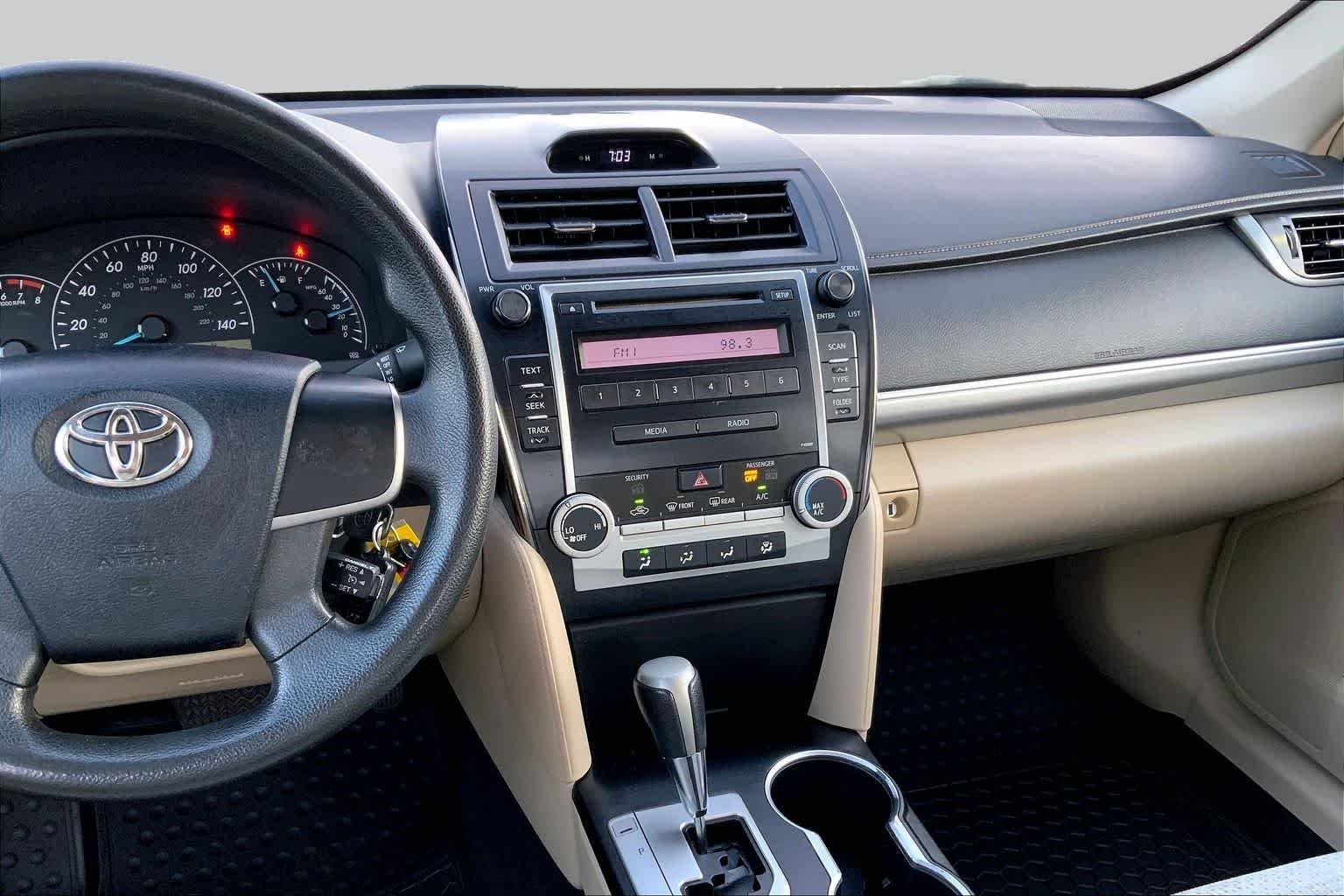 Used 2012 CLEARWATER BLUE META Toyota L image 7