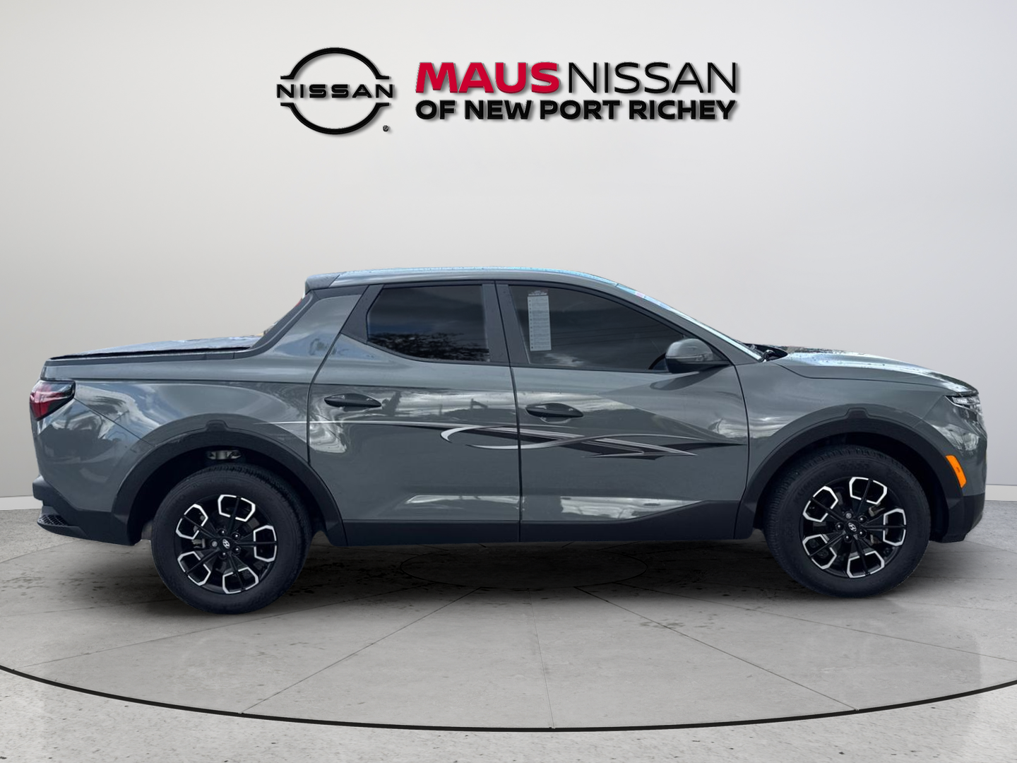 Used 2023 Gray Hyundai SEL image 13