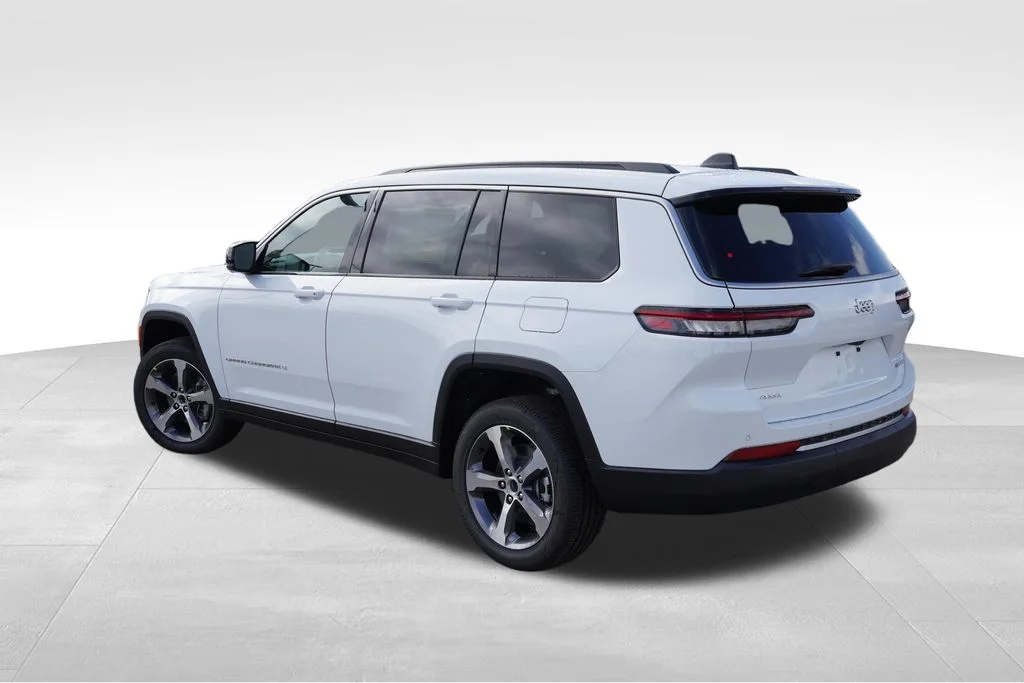 New 2026 White Jeep Limited image 5