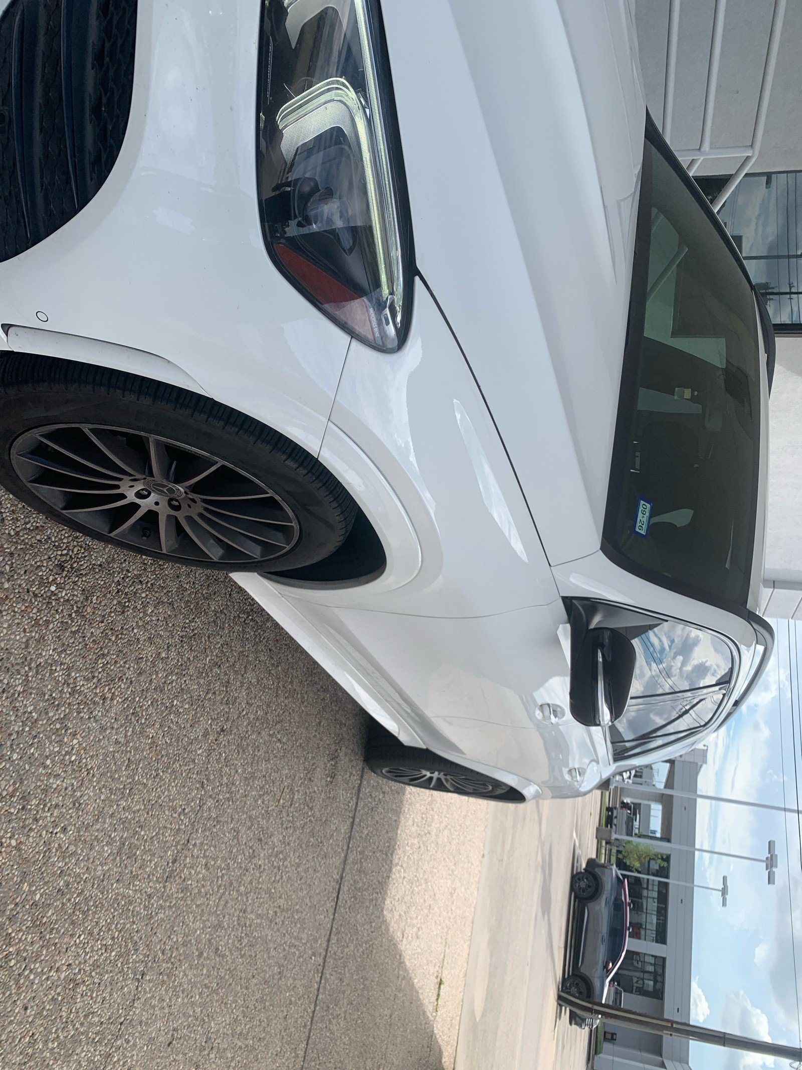 2022 Mercedes-Benz GLE photo 7 of 16