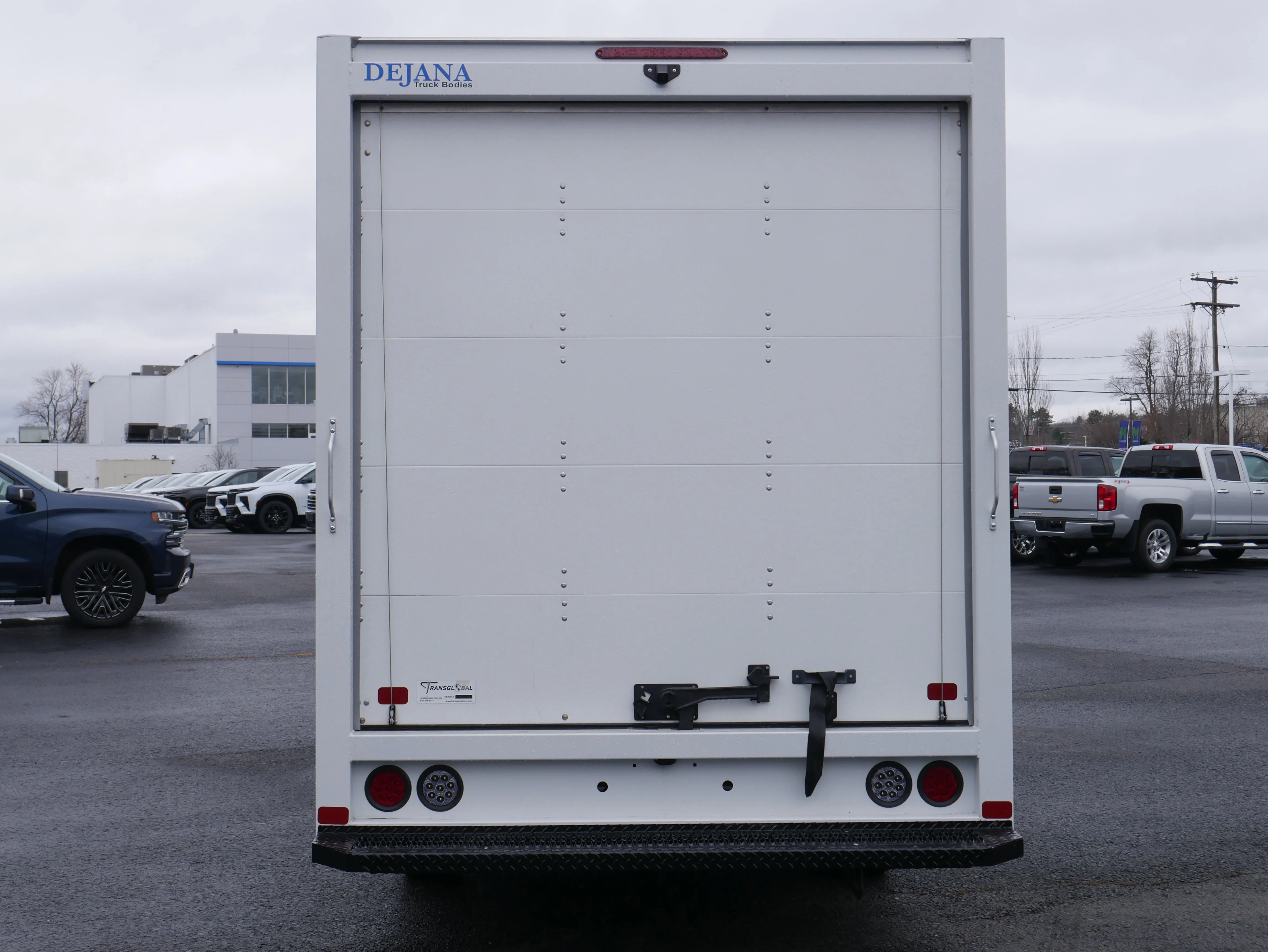 New 2025 Summit White Chevrolet 1WT image 7
