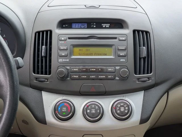 Used 2007 Red Hyundai GLS image 25