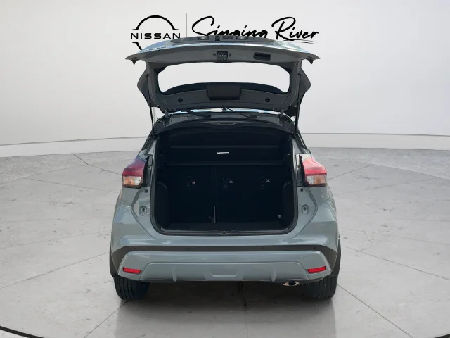 Used 2024 Gray Nissan SR image 24