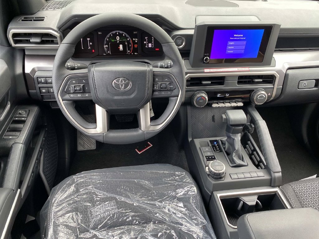 New 2026 Cutting Edge Toyota SR5 image 9