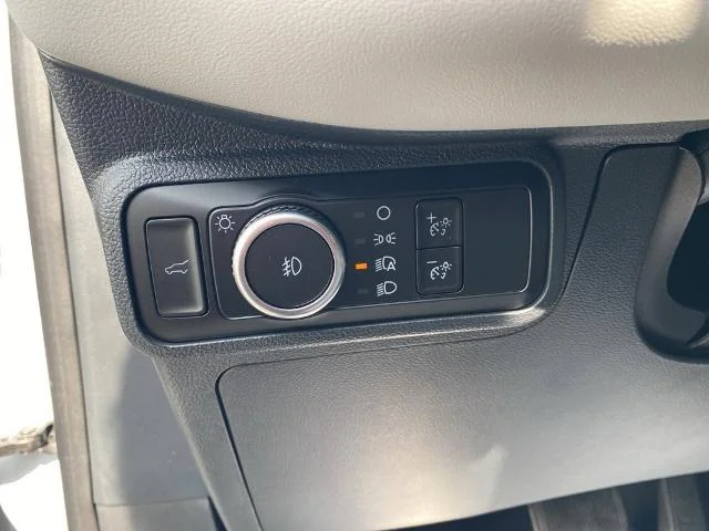New 2026 Space White Metallic Ford Active image 15