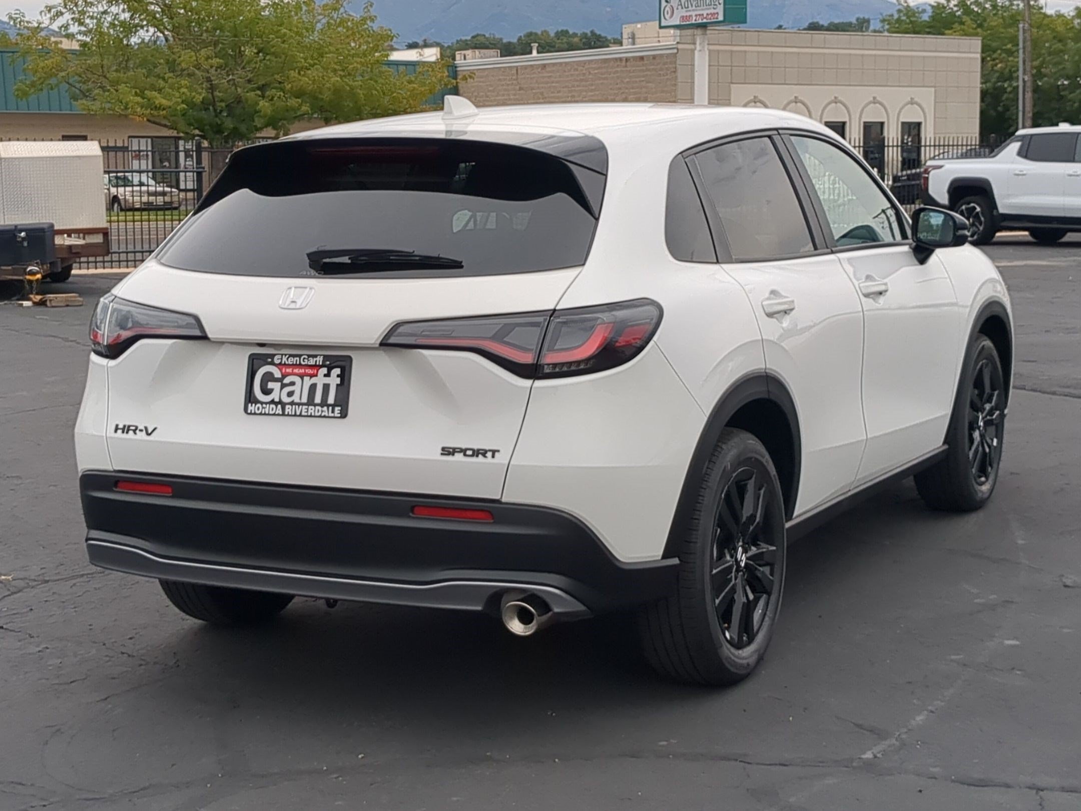 New 2027 Platinum White Pearl Honda Sport image 3