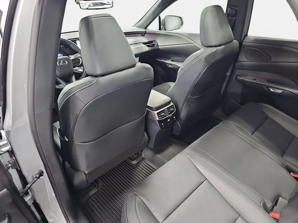 New 2026  Lexus 350h Premium+ image 11