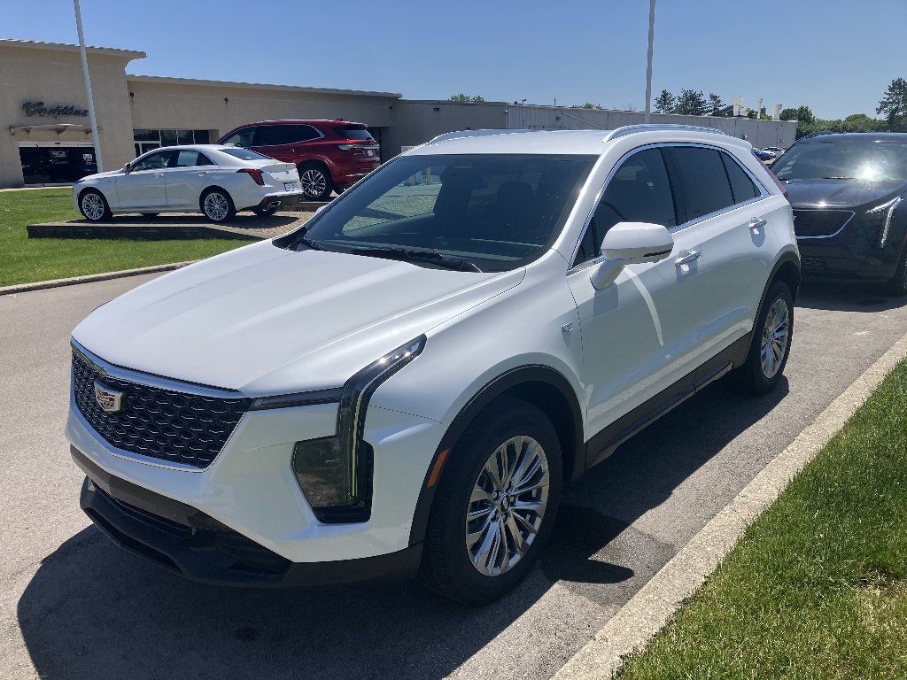 2025 Cadillac XT4 Premium Luxury AWD's photo