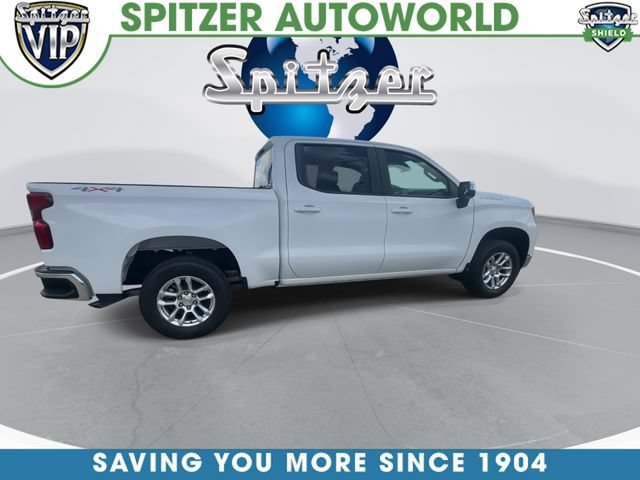 New 2026 Summit White Chevrolet LT (2FL) image 8