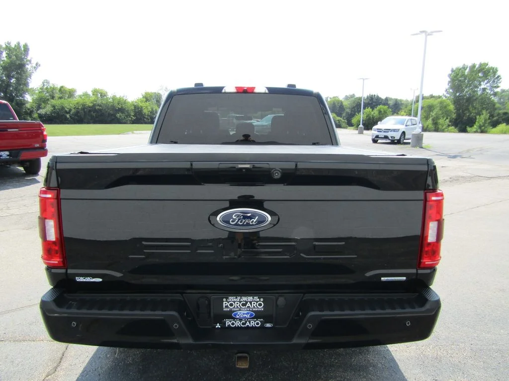 Used 2023 Agate Black Metallic Ford XLT image 5