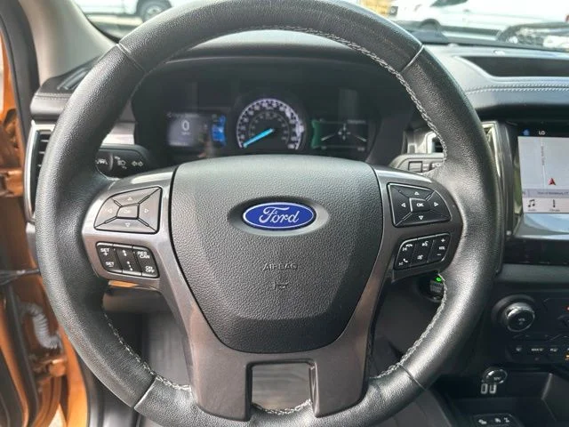 Used 2019 Saber Metallic Ford Lariat image 18