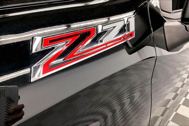 Used 2020 Black Chevrolet RST image 35