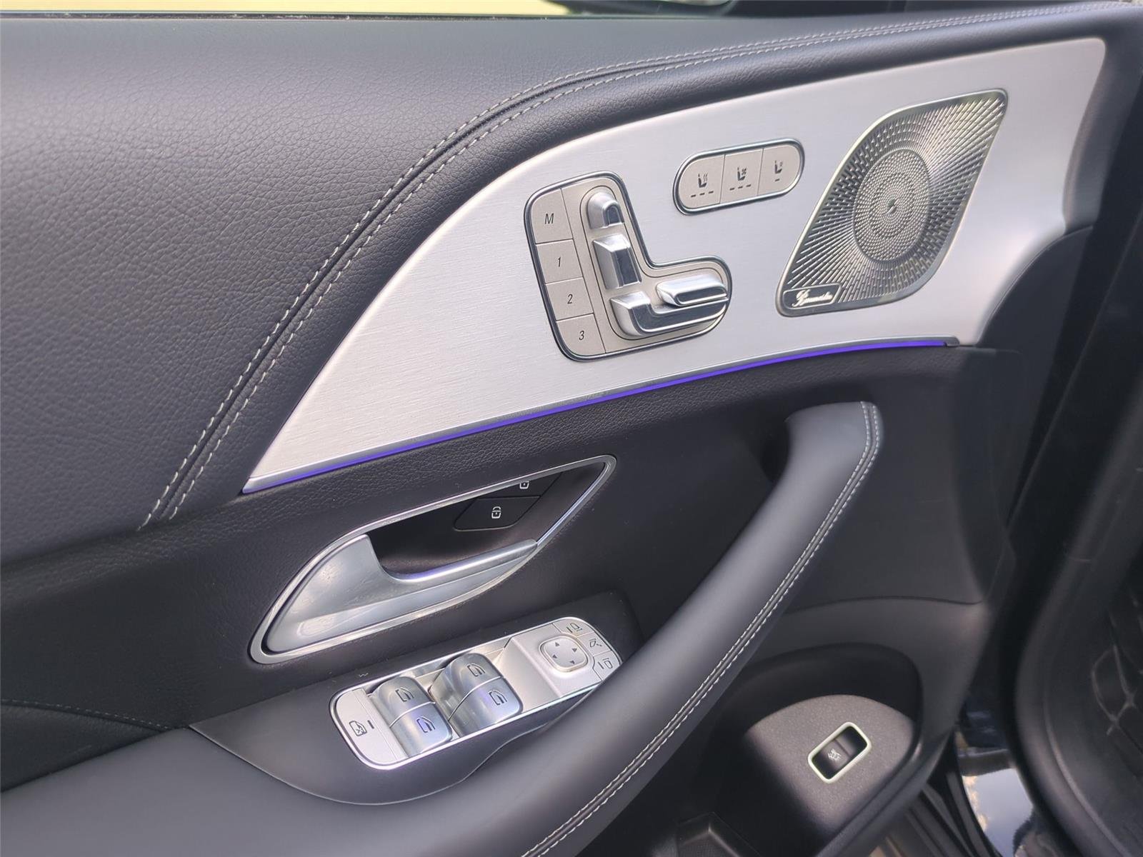 Used 2024 Black Mercedes-Benz AMG® GLE 53 image 15