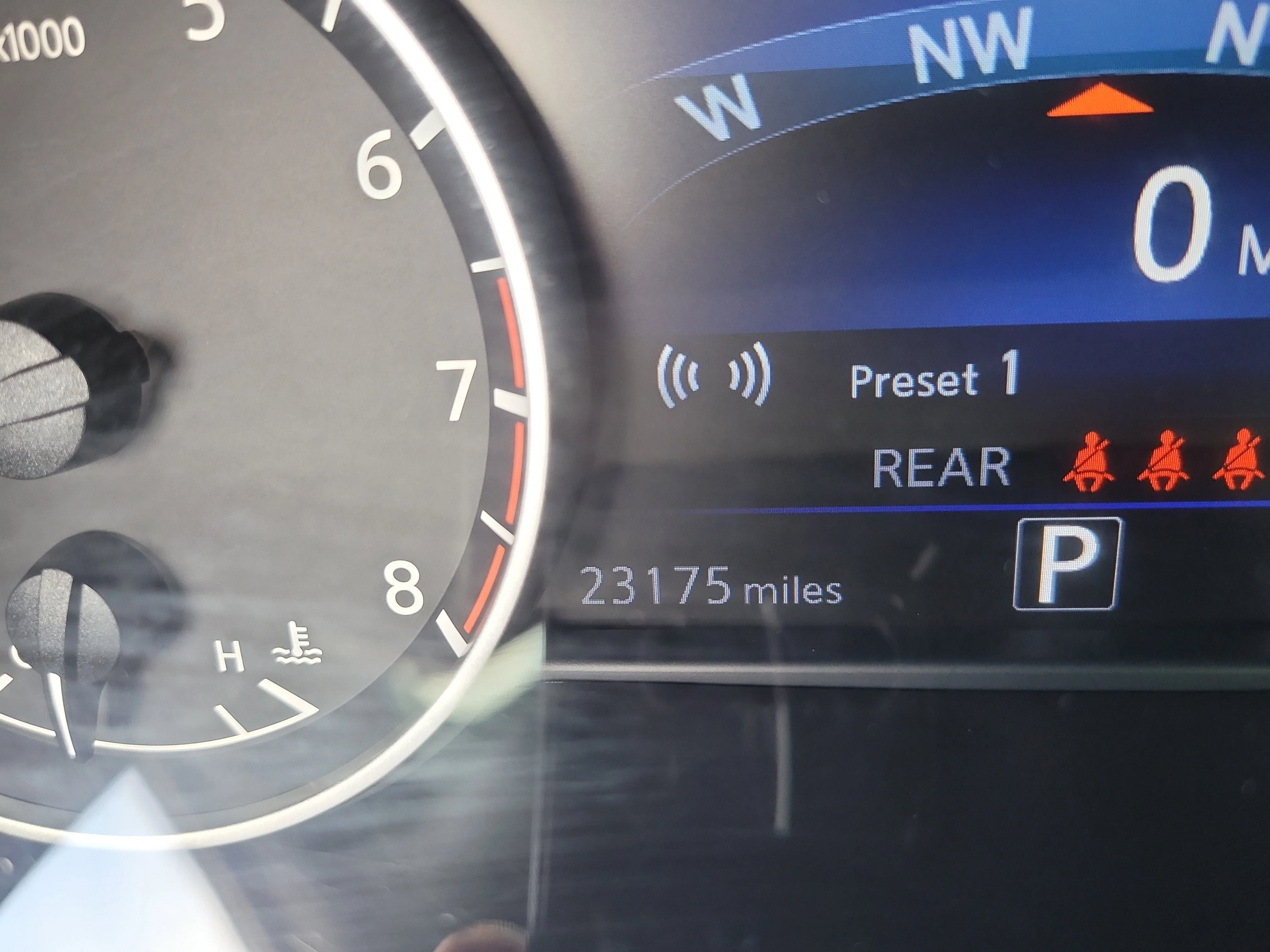 Used 2023 Pearl White Tricoat Nissan SR image 29