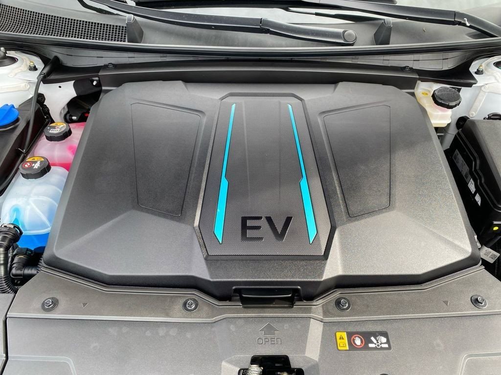 2024 Hyundai IONIQ 5 SEL - Photo 38