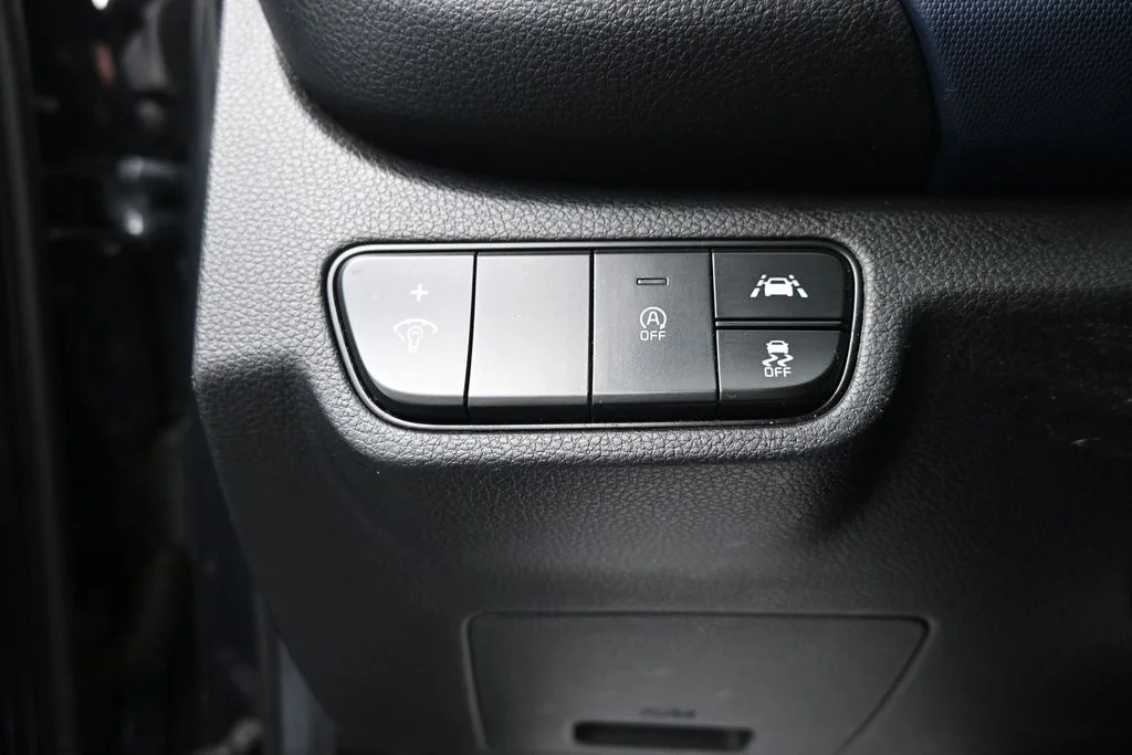 Used 2021 Gray Kia S image 19