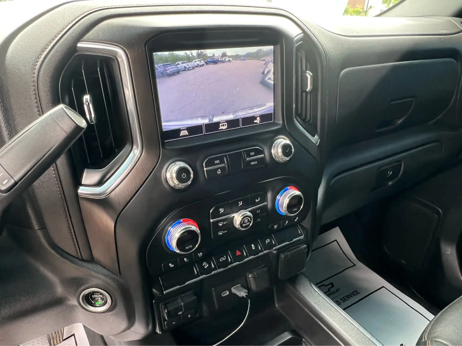 Used 2021 EBONY TWILIGHT METALLIC GMC AT4 image 13