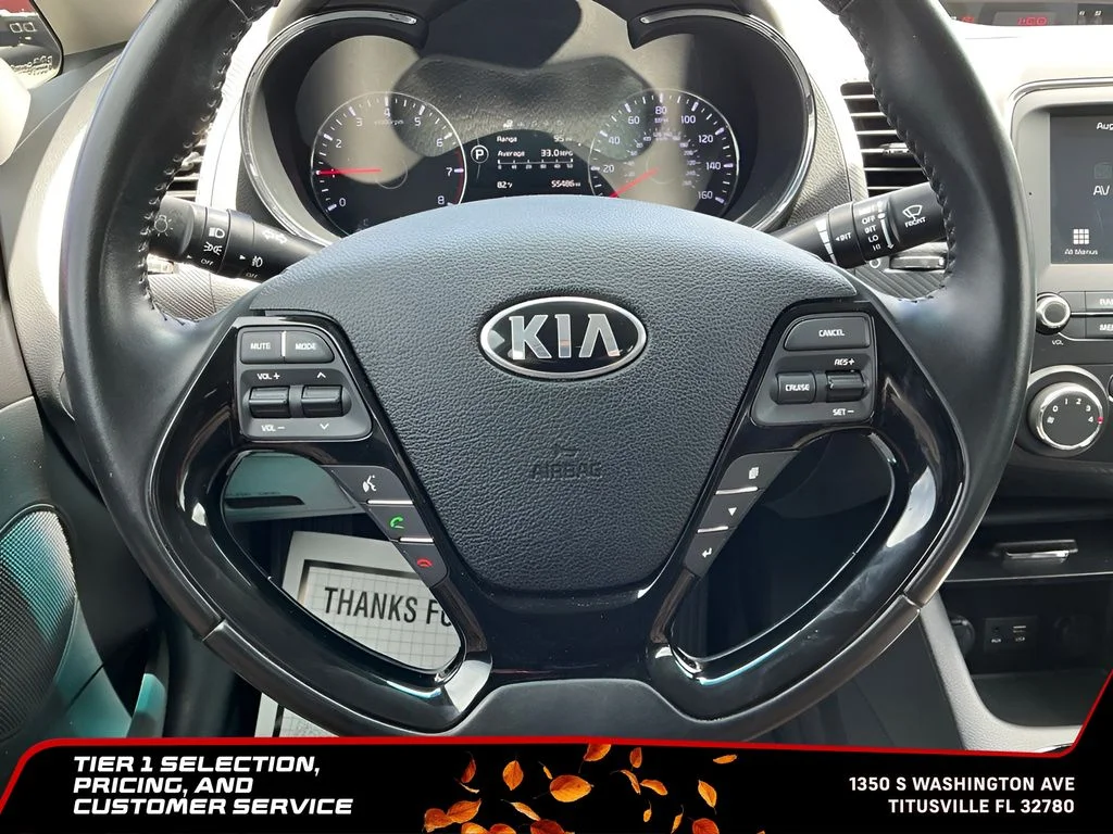 Used 2017 White Kia S image 34