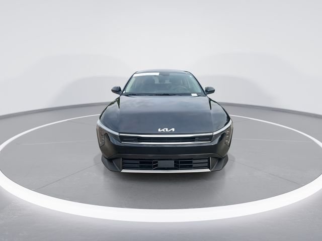 Used 2025 Black Kia EX image 3