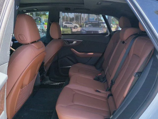 Used 2025  Audi 55 Premium Plus image 13