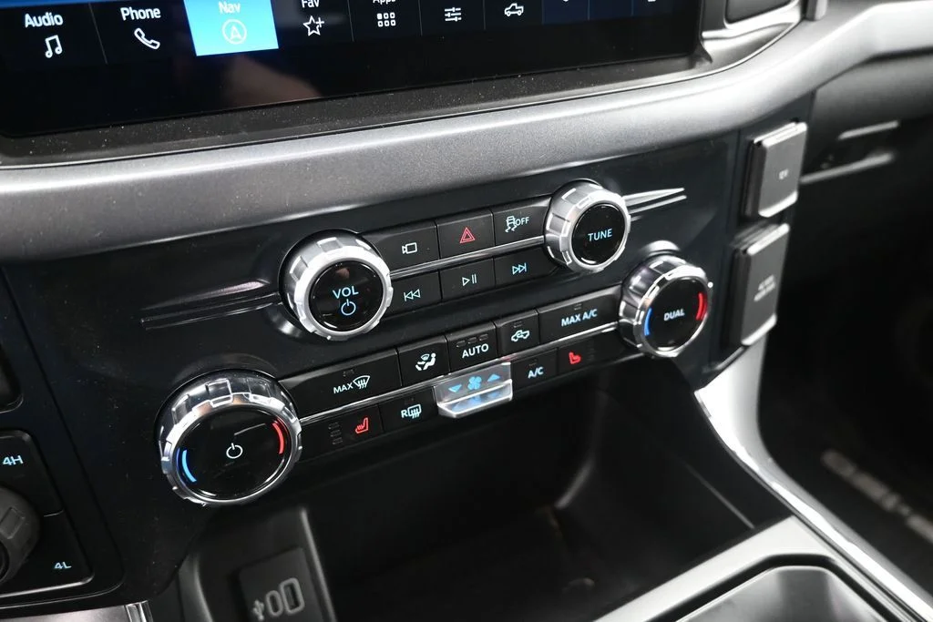 New 2026 Antimatter Blue Metallic Ford XLT image 16