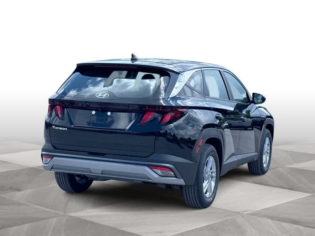 New 2026 Phantom Black Hyundai SE FWD image 8