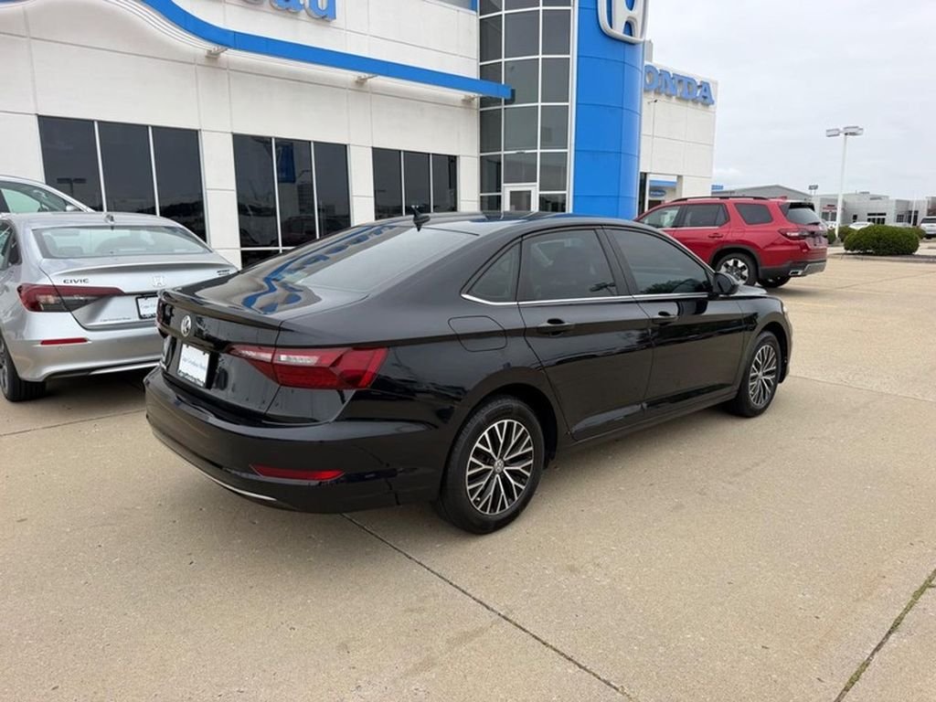 Used 2021 Black Uni Volkswagen S image 2