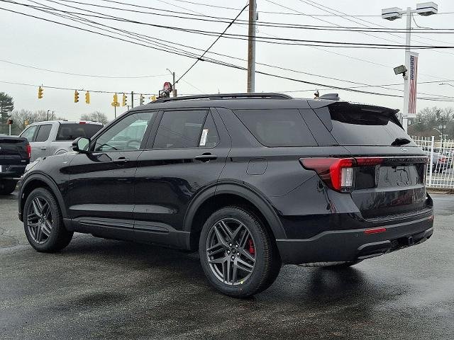 New 2026 Agate Black Metallic Ford ST-Line image 23