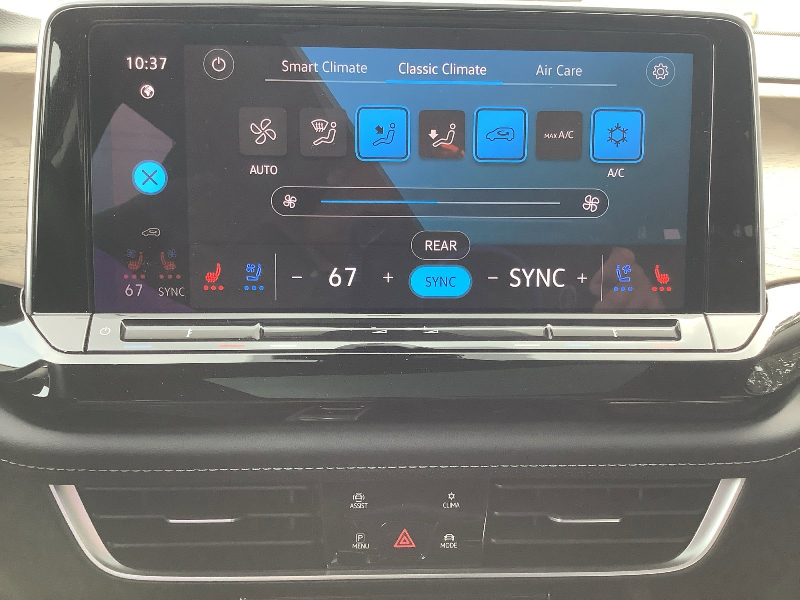 2025 Volkswagen Atlas SE w/Tech - Photo 24