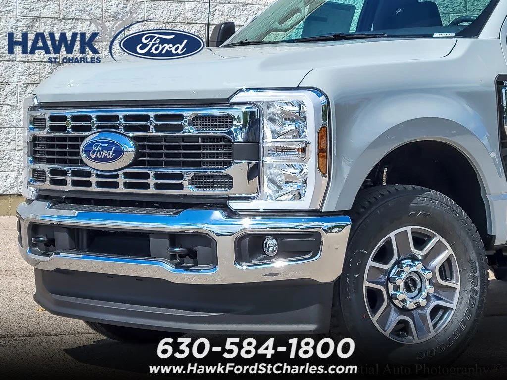 New 2025 Avalanche Ford F-350® XLT image 1