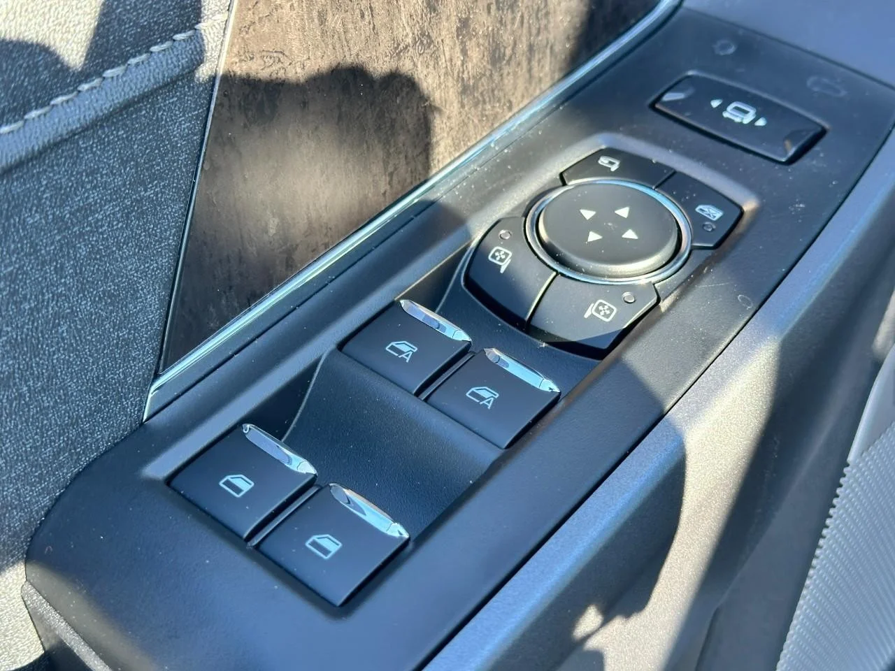 New 2026 Avalanche Ford F-250® Lariat® image 11