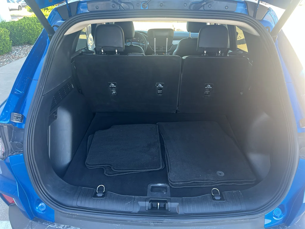 Used 2020 Velocity Blue Metallic Ford SEL image 9