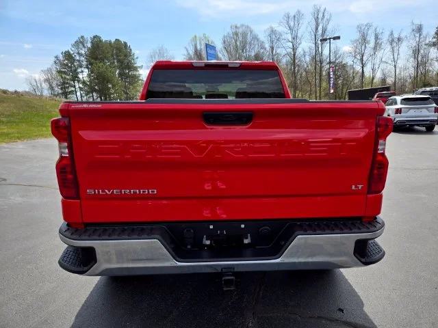 Used 2025 Red Chevrolet LT image 7