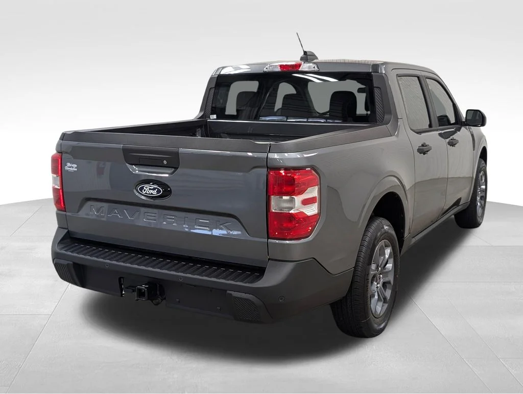New 2026 Carbonized Gray Metallic Ford XLT image 20