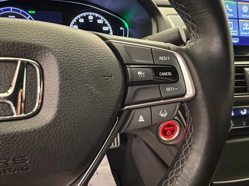 Used 2022  Honda Sport image 26