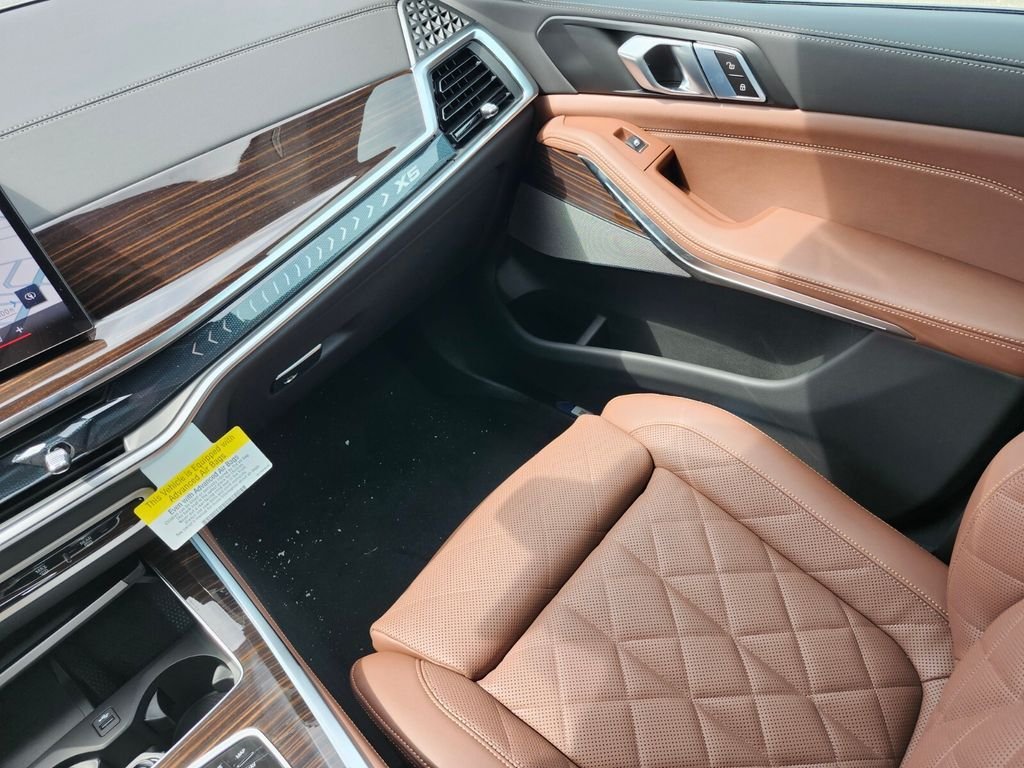 New 2026 Gray BMW xDrive40i image 14