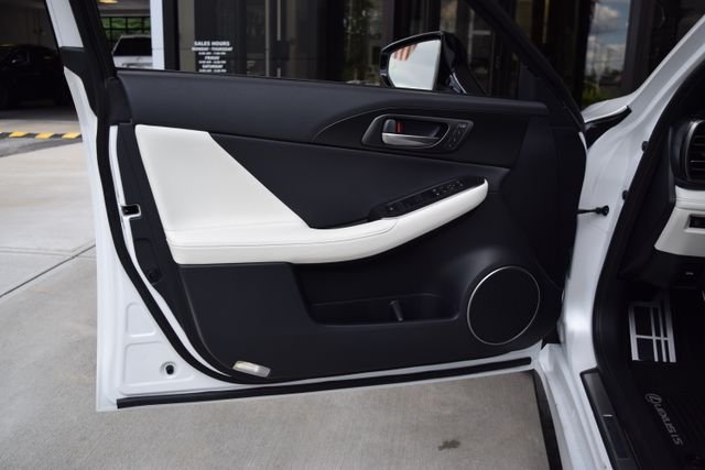 New 2026 HAKUGIN MATTE WHITE Lexus F SPORT AWD image 8