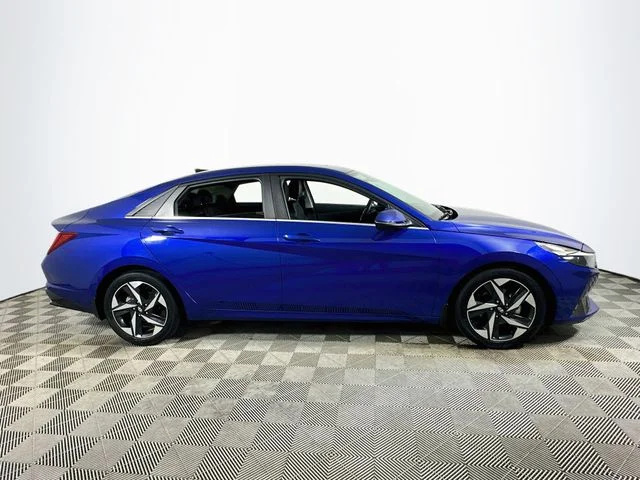 Certified Pre-Owned 2023 Hyundai Elantra Limited