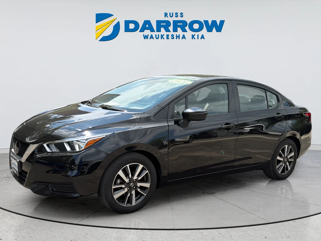 Used 2021 Black Nissan 1.6 SV image 1